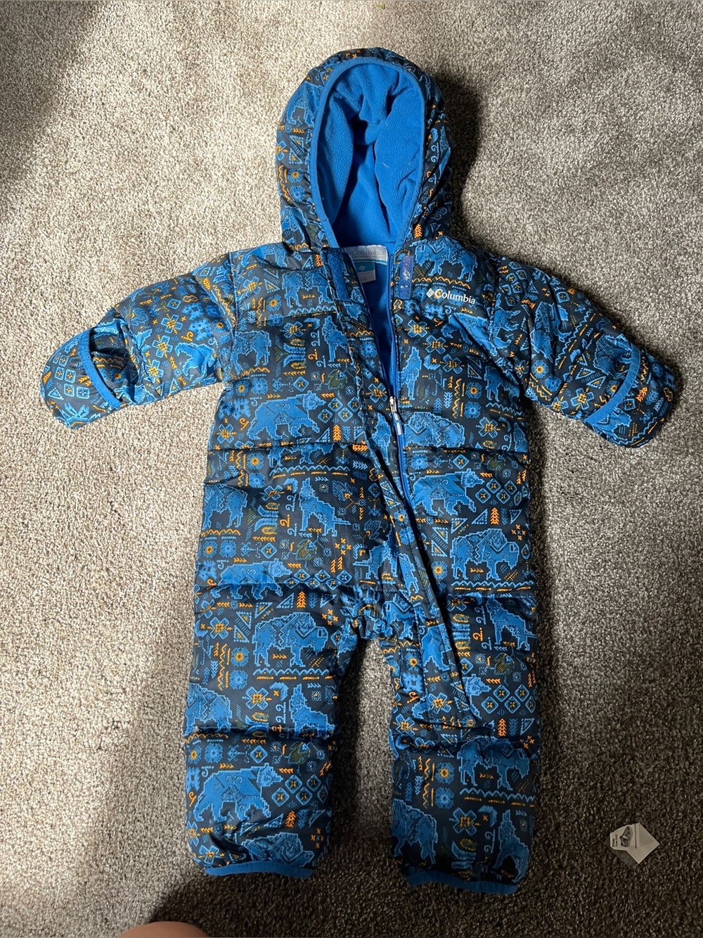Columbia Snowsuit size 6-12 Months